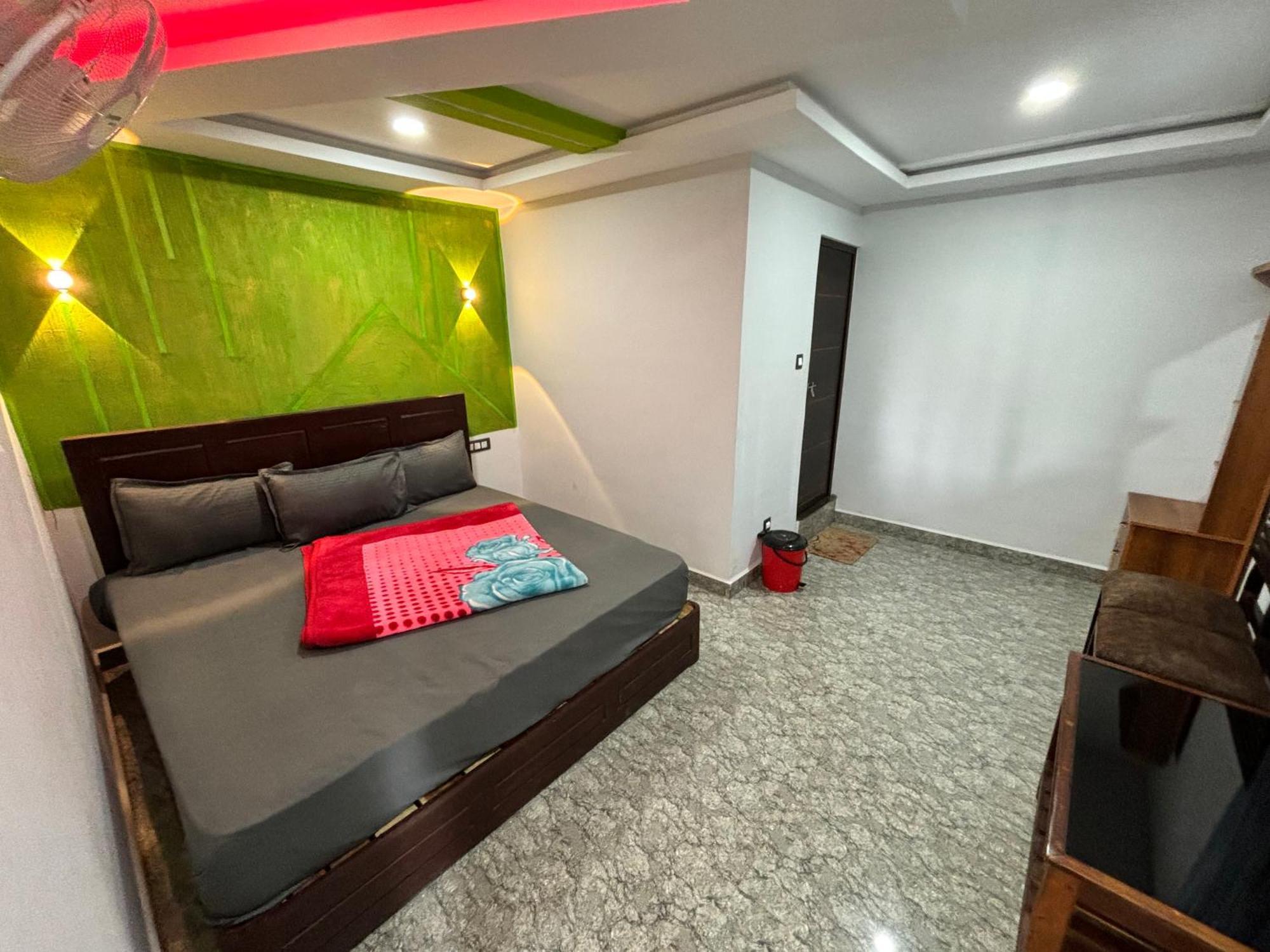 Apartamento Mountainmist Residency Ramakkalmedu Exterior foto